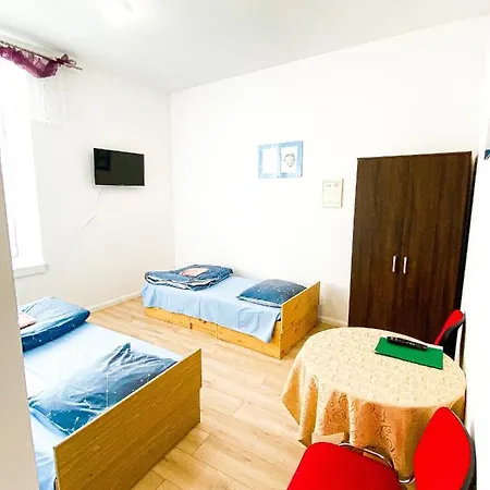 Schronisko Mlodziezowe Ptsm 