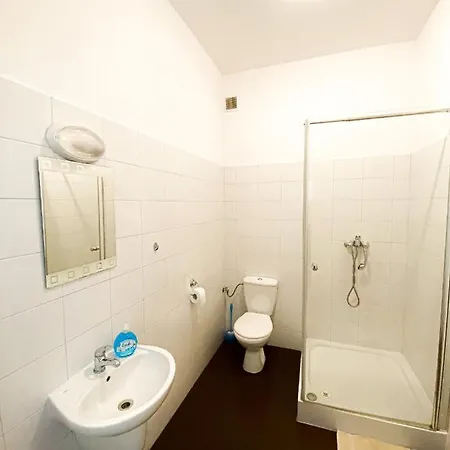 Schronisko Mlodziezowe Ptsm 