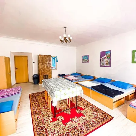 Hostel Schronisko Mlodziezowe Ptsm 