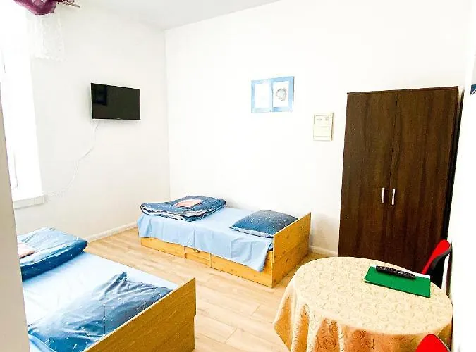 Schronisko Mlodziezowe Ptsm 