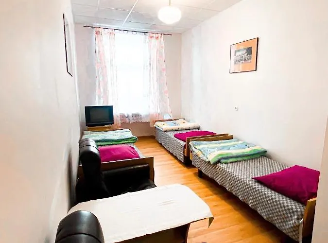 Schronisko Mlodziezowe Ptsm 