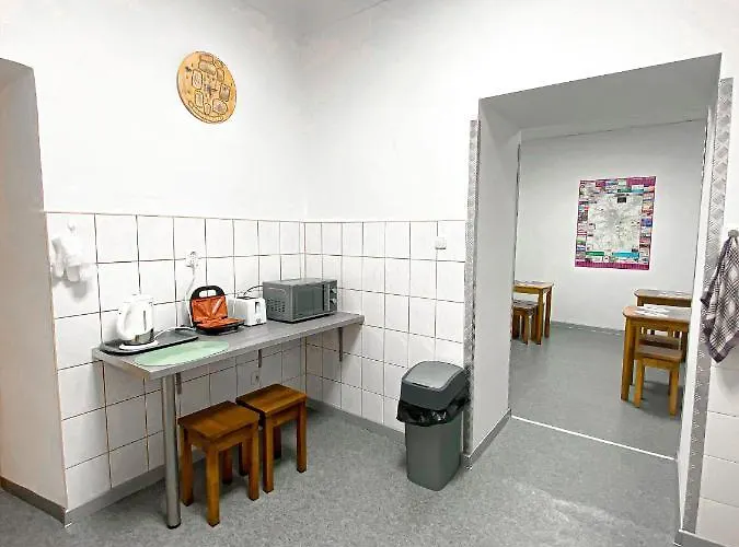 Schronisko Mlodziezowe Ptsm 