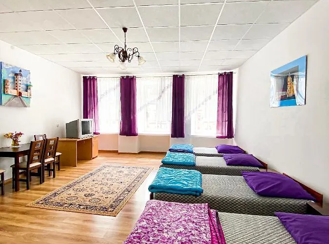 Schronisko Mlodziezowe Ptsm 