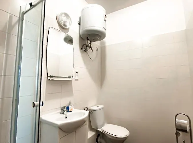 Schronisko Mlodziezowe Ptsm 